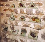 Véronique Sablery, Les Madeleines, 32 x 44 cm, 2003. Photographies sur rhodoïd et dalles de verre.